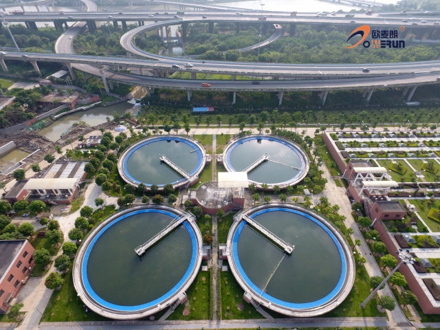 高温空气能热泵+PLC智能控制：污水厂温控新方案，高效又环保